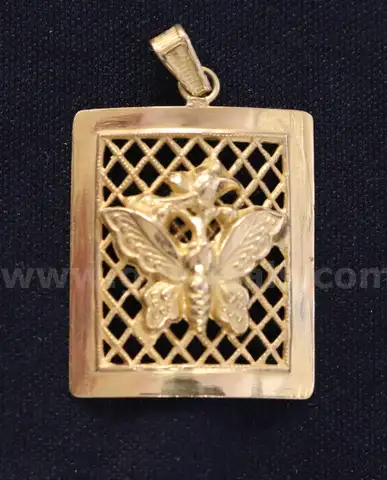 22K Yellow Gold Butterfly Design Pendant, 3.6 Grams