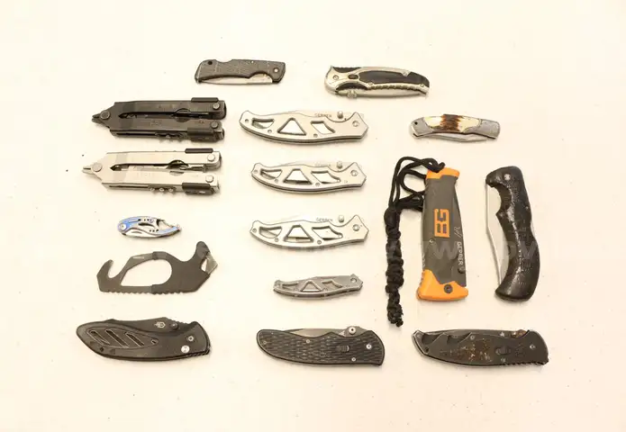 16 Assorted Gerber Pocket Knives and Multitools
