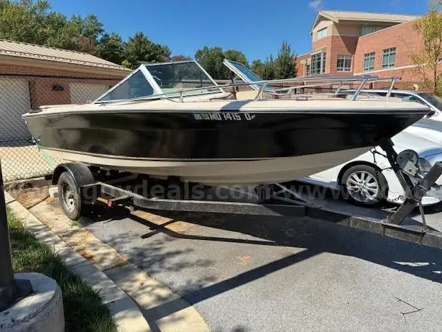 1986 Invader 17 foot boat and trailer