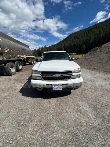 2007 Chevrolet Silverado 1500 4WD Crew Cab Work Truck  - 5.3L V8 OHV 16V Engine