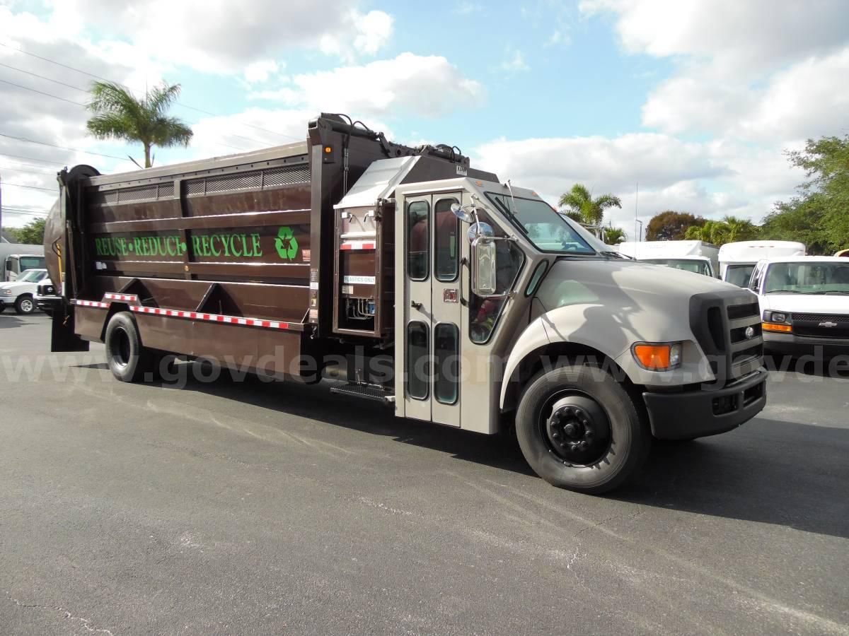 Photo of a 2013 Ford F750