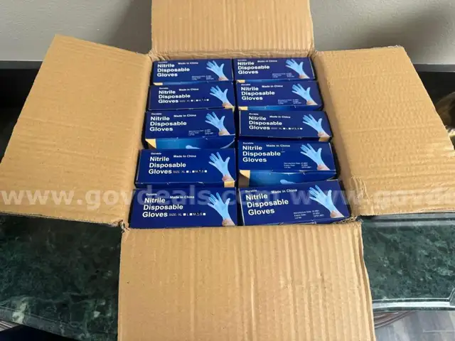 Lot of 10,000 Medium Nitrile Disposable Gloves