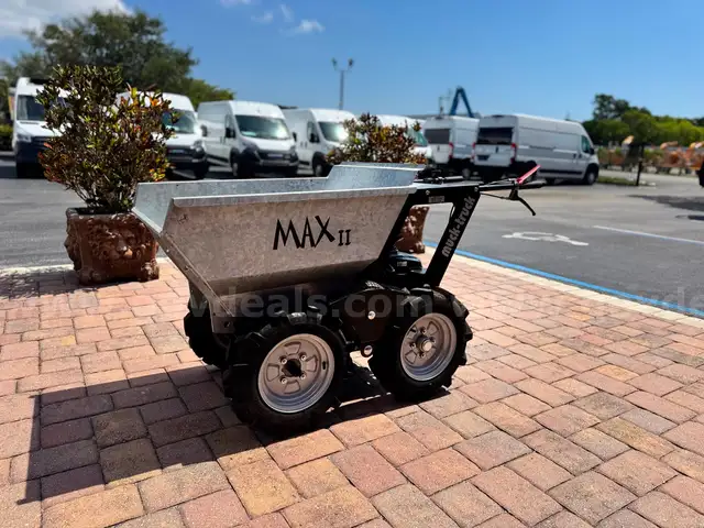 Brand New Muck Truck Powered Wheelbarrow Concrete/ 800LBS Forward/Reverse