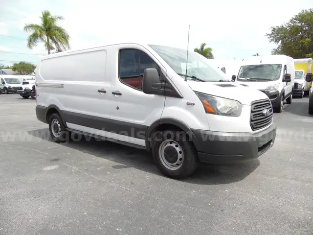 Ford Transit 150 Cargo Work Van