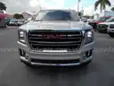 2023 GMC Yukon XL SLT SUV