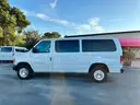 2006 Ford Econoline E-350 Passenger Van XL Super Duty