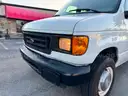 2006 Ford Econoline E-350 Passenger Van XL Super Duty