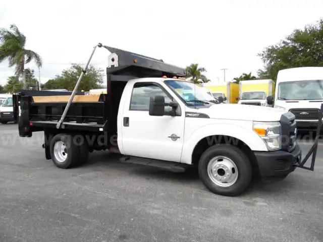 2016 Ford F-350 Diesel Dump Truck  66,875 Miles