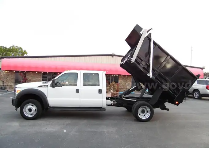 Ford F-450 4X4 Crew Cab Dump Truck  30,089 Miles