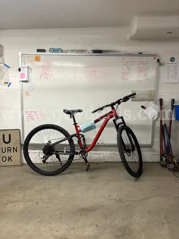 Hyper Explorer, 18-Inch Ct