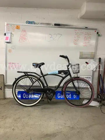 Huffy Nel Lusso, 18-Inch Ct