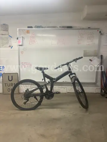 Unknown Foldable, 19-Inch Ct