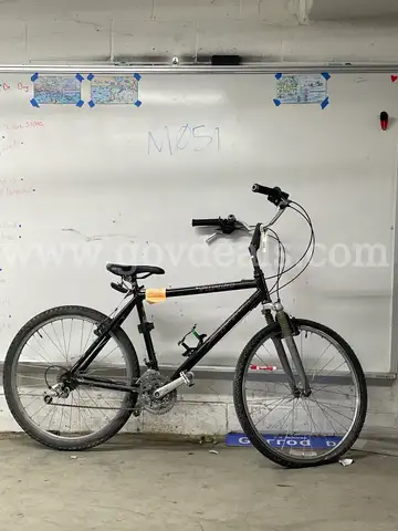 Specialized Stumpjumper, 20-Inch Ct