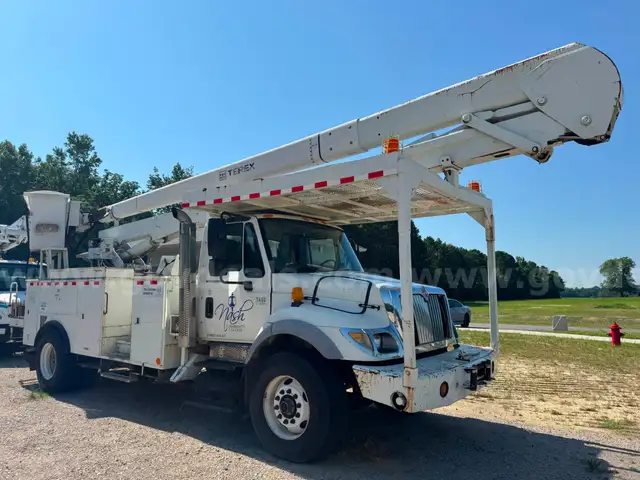 2007 International Detroit 7400 AS IS