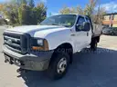 2006 Ford F-350 XL Super Duty 4x4 Pickup Truck