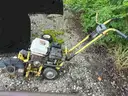 John Deere E35 Edger