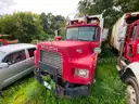 Mack Truck 1994 DM 690 SX Garbage Truck
