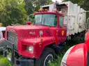 Mack Truck 1994 DM 690 SX Garbage Truck