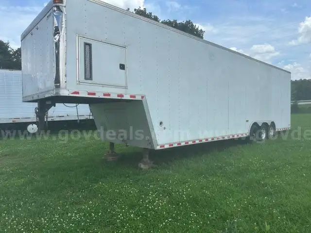 2009 PACE ENCLOSED 38&#x27; BOX 10&#x27; HIGH