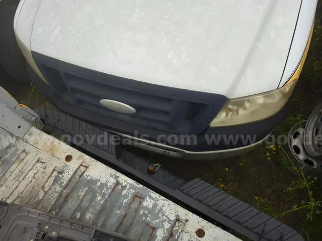 2006 Ford F-150 XL Long Bed 2WD