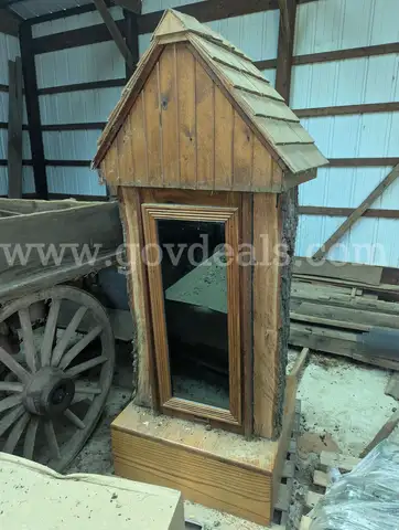 Indoor Observational Beehive