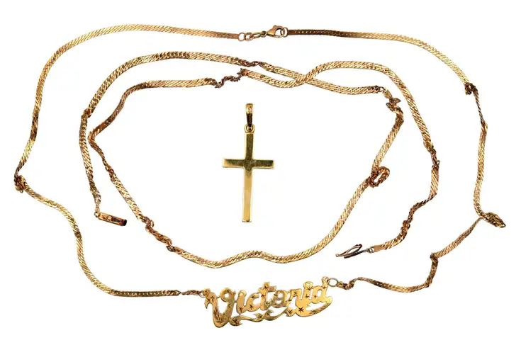18Kt Gold Cross plus Scrap 14kt Gold