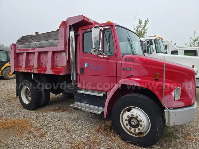 1995 Freightliner FL70