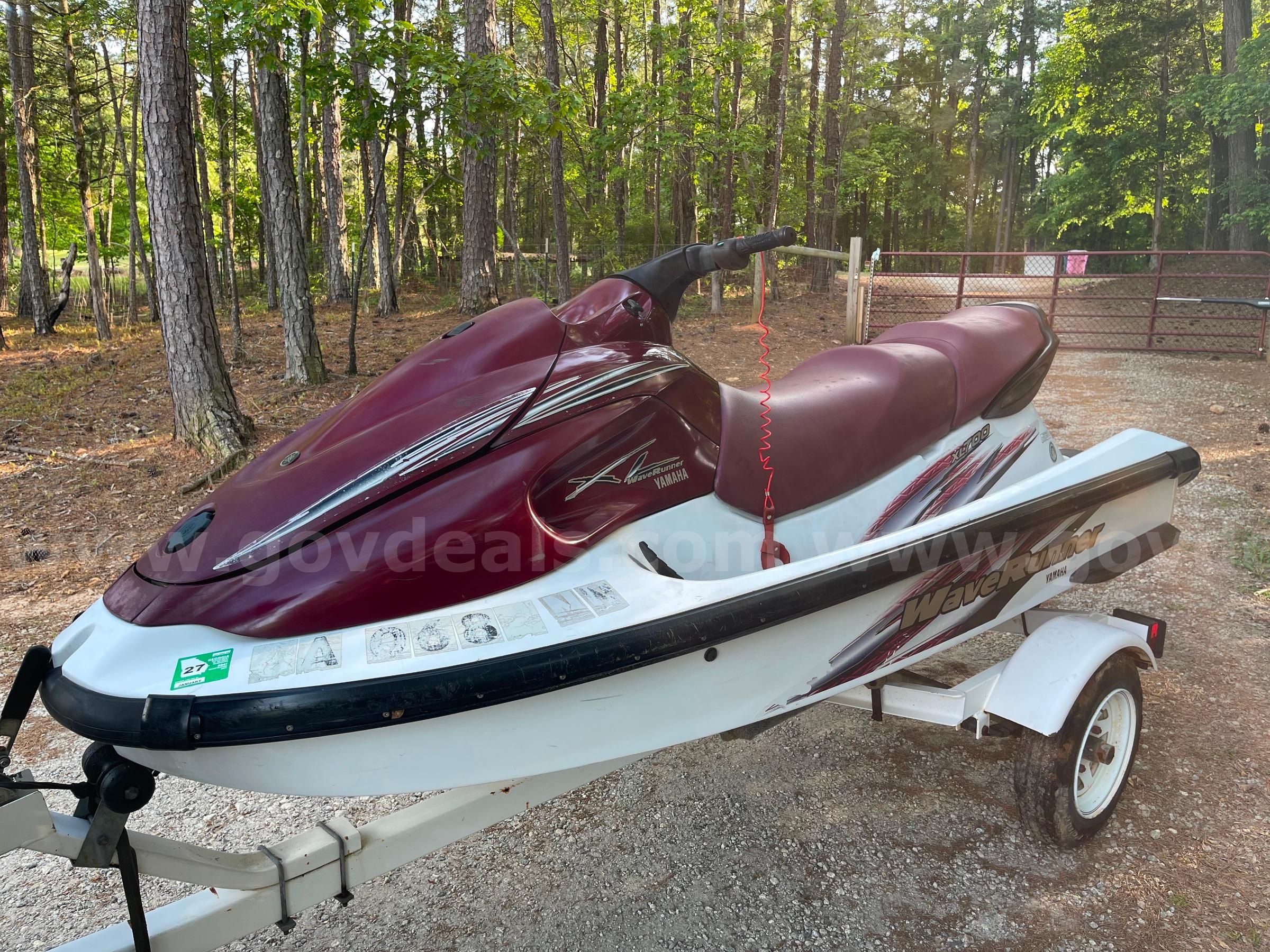 1999 Yamaha XL700 Waverunner | GovDeals