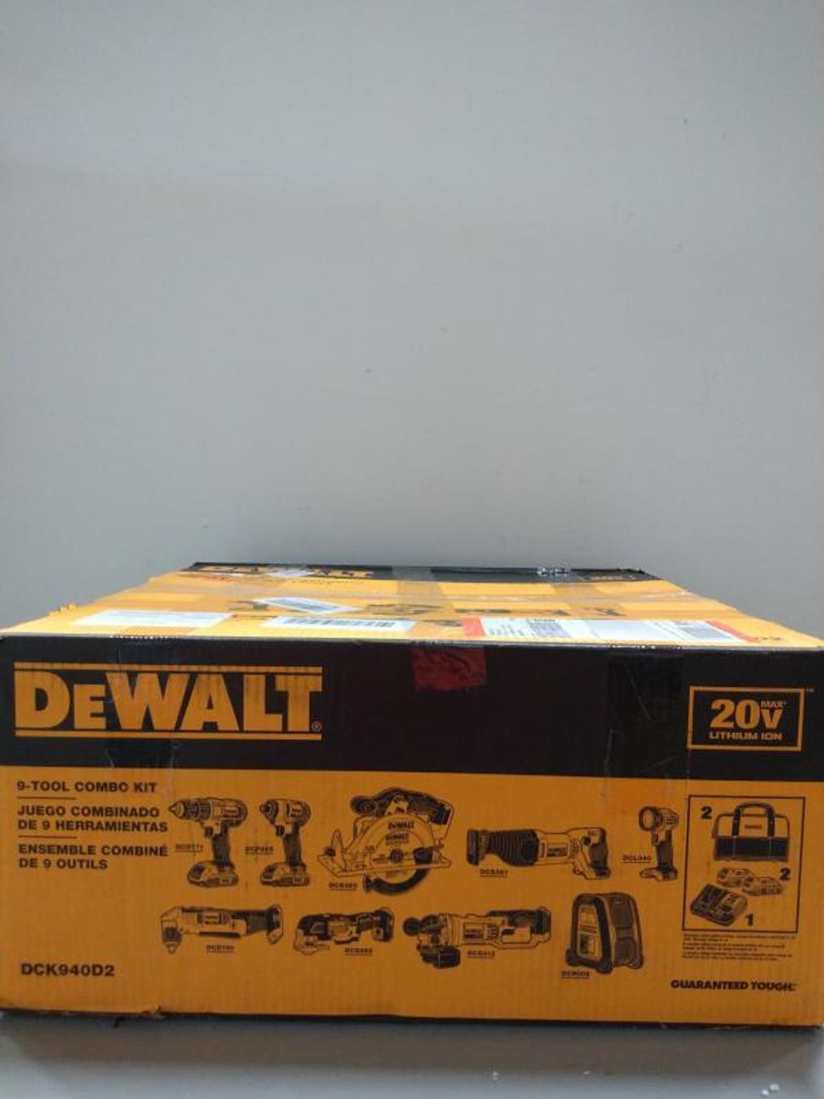 DEWALT 20V MAX Cordless 9 Tool Combo Kit with (2) 20V 2.0Ah Batteries ...