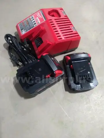 M18 18-Volt Lithium-Ion Starter Kit with One 5.0 Ah and One 2.0 Ah Battery and Charger