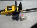 DeWalt FLEXVOLT 60V MAX 16in. Brushless Cordless Battery Powered Chainsaw Kit