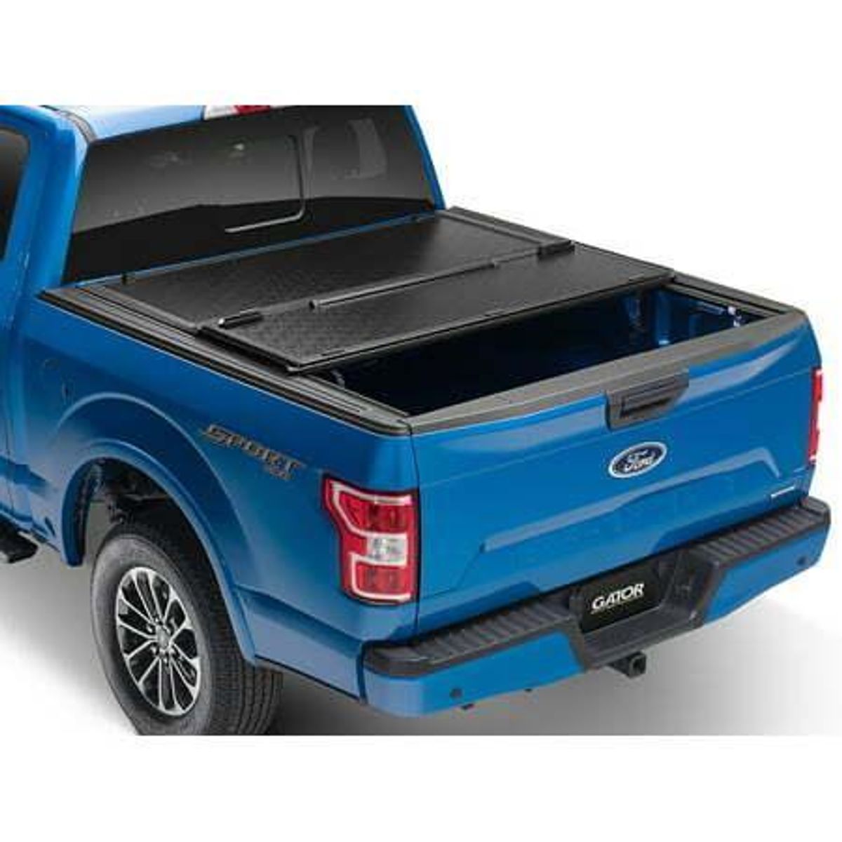 Gator EFX Hard Tri-Fold Truck Bed Tonneau Cover GC34010 | AllSurplus ...