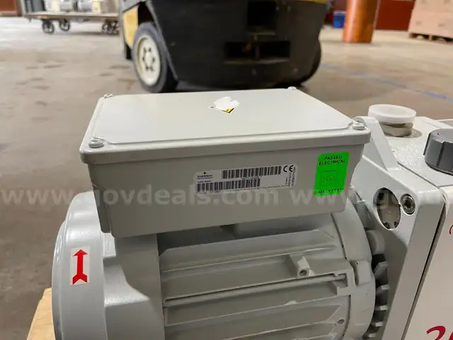 Vacuum Pump Edwards 30