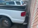 2001 GMC Sonoma SL Ext. Cab Short Bed 4WD