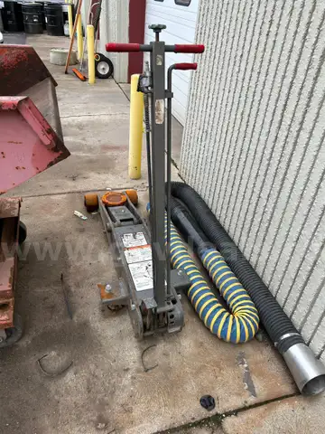 Gray 20,000lbs Rolling floor jack