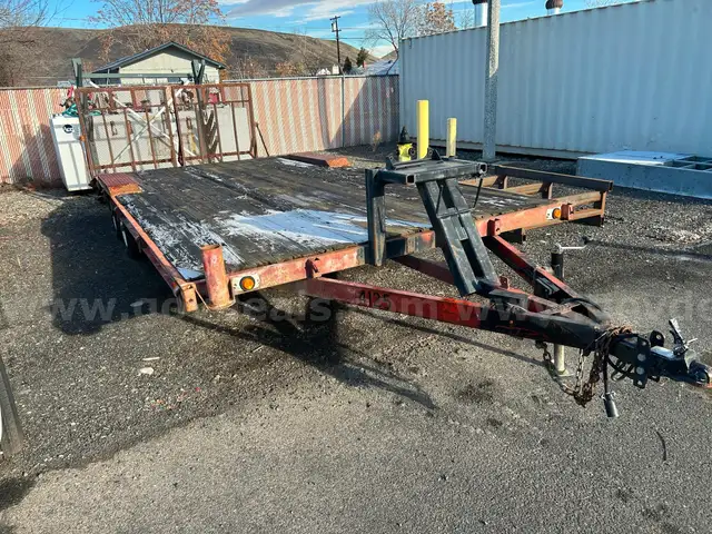 1991 4 wheel tandem axle trailer