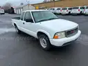 2001 GMC Sonoma SL Ext. Cab Short Bed 2WD