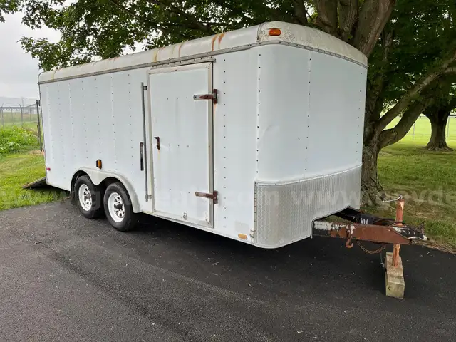 16&#x27; Covered Trailer