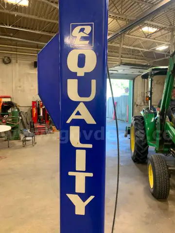 Vehicle Lift