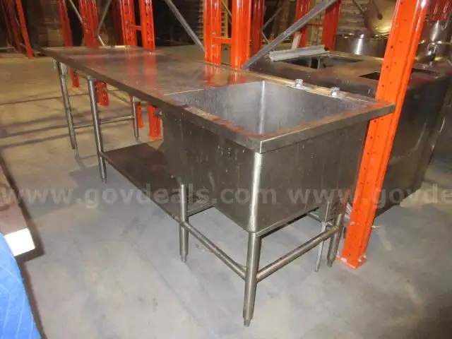 Commercial Stainless Steel Counter and Sink