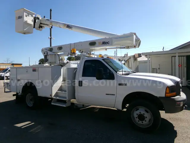 2000 Ford F550 2WD 42&#x27; Altec Bucket Truck **58K Miles** 7.3L Diesel