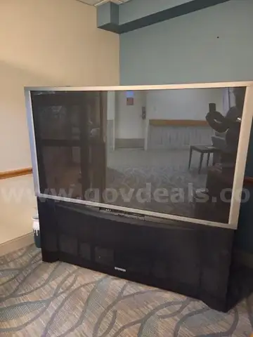 Hitachi Big Screen TV