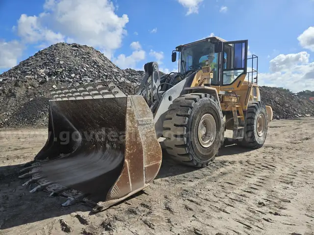 2012 Volvo L180G 4WD Articulated Wheel Loader