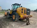 Kawasaki 80Z7 Wheel Loader