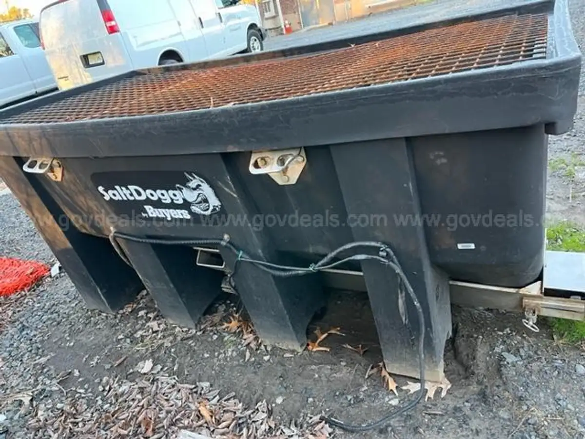 Salt Dogg Salt Spreader AllSurplus
