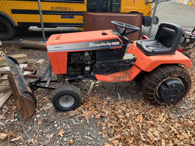 Simplicity Tractor Hydro 18 Govdeals