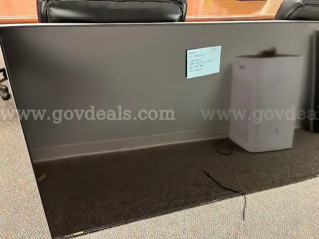 Sharp 70" LED LCD 4K Ultra HD TV