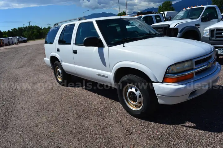 2003 Chevrolet Blazer LS 4DR 4WD SUV