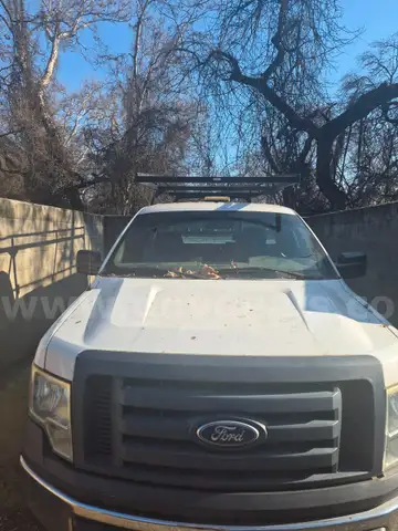 2010 Ford F-150 XL 8-ft. Bed 2WD