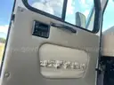 2001 Georgia Boy Motor Coach (Ford F-650 Chassis) 32&#x2019; Foot RV Camper